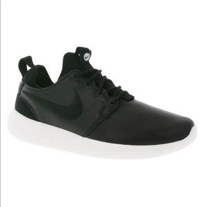 Nike Roshe One Leather (US size 6 womens)
